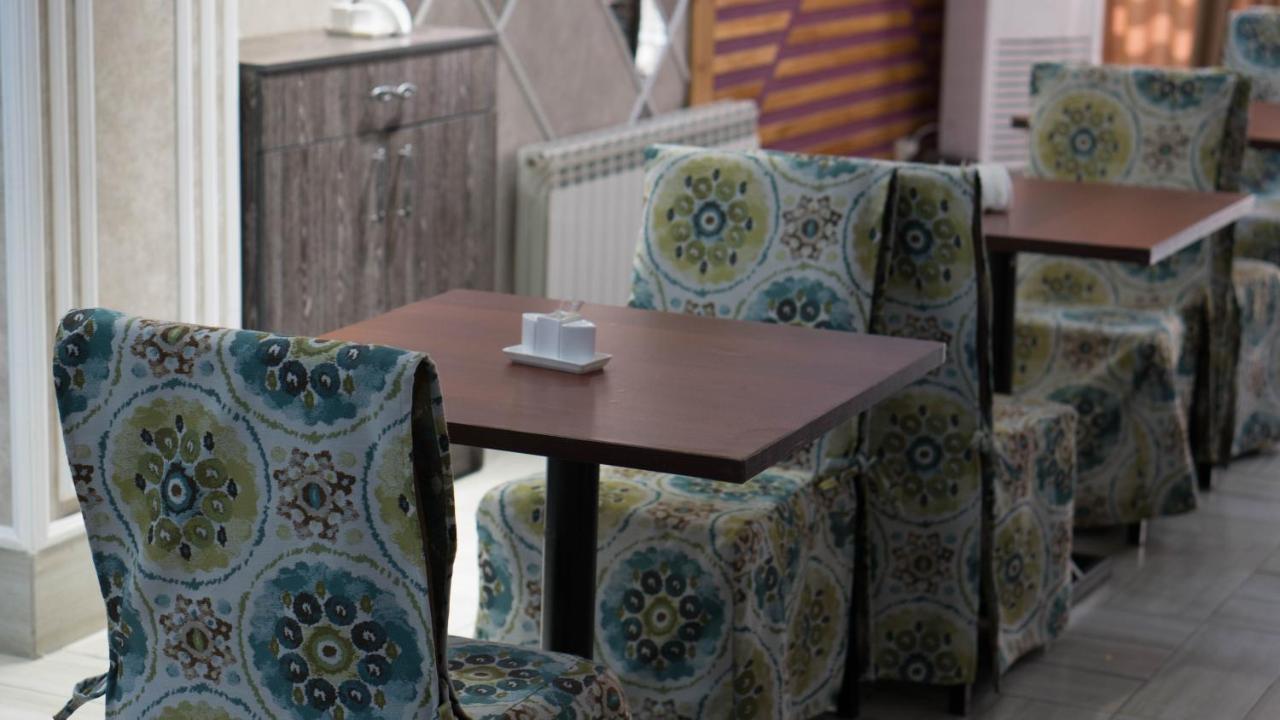 Artastana Ξενοδοχείο Εξωτερικό φωτογραφία